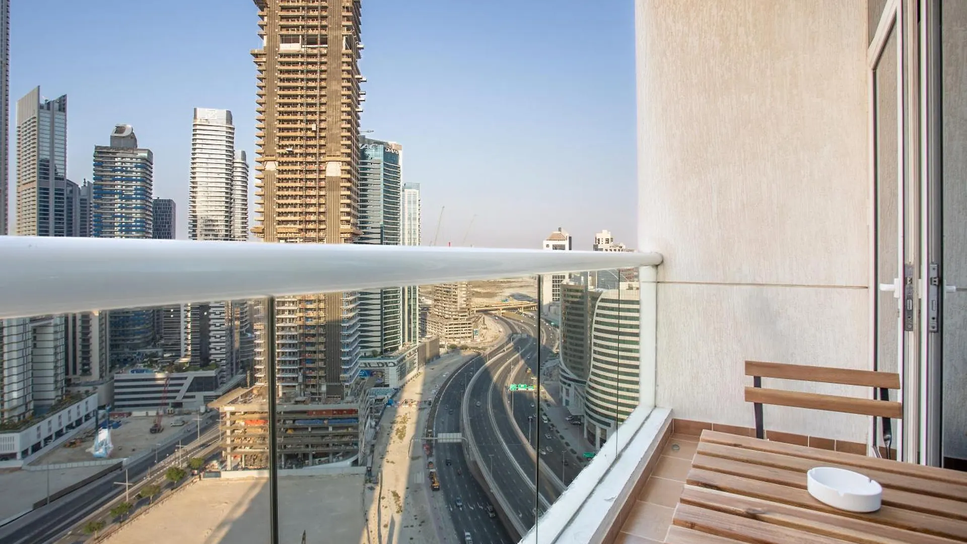 Apartment Stylish Studio Steps Frm Dubai Mall & Burj Khalifa