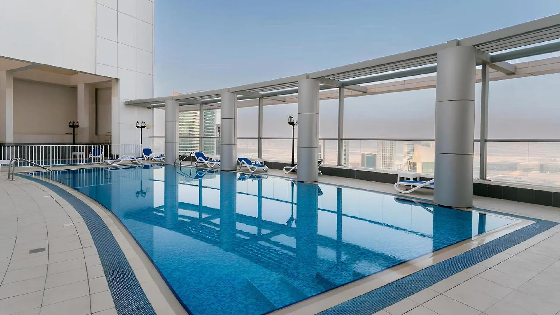 Stylish Studio Steps Frm Dubai Mall & Burj Khalifa Apartment